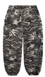 GV Gallery Raspberry Hills Sweats Snow Camo