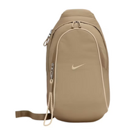 Nike Sportswear Essentials Sling 8L Bag